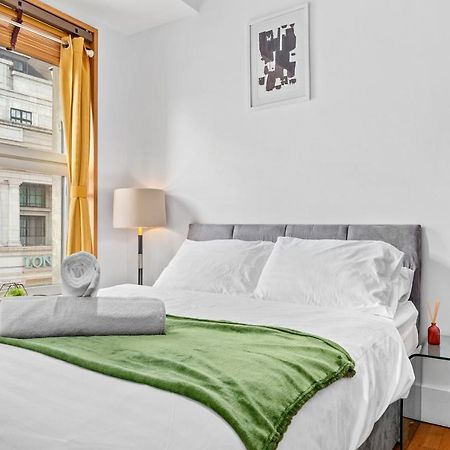 Piccadilly,Stjames,Mayfair In Heart Of London Hy17 Luaran gambar